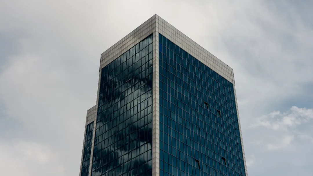 a tall glass building